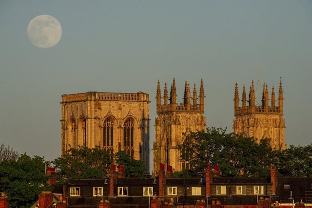The Supermoon of the year rising above York Minster in 2020. It has a rating of four and a half stars on TripAdvisor with 16,438 reviews.
