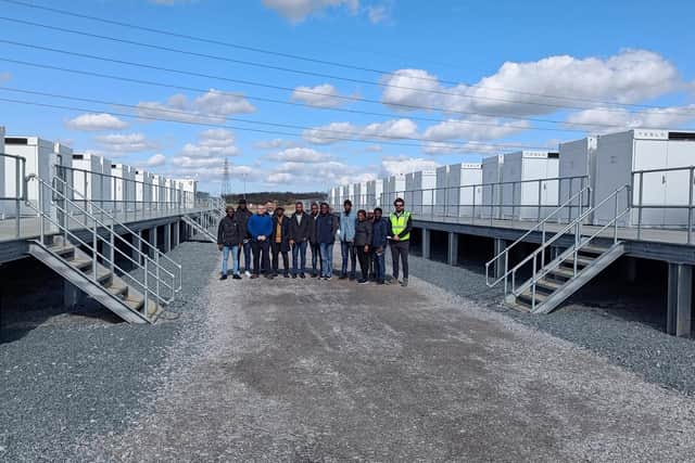 Students from the University of Hull, along with Simon Waldman, lecturer in Renewable Energy and Programme Director for MSc Renewable Energy at the University, met with Harmony Energy’s Operation’s Director, Alex Thornton.