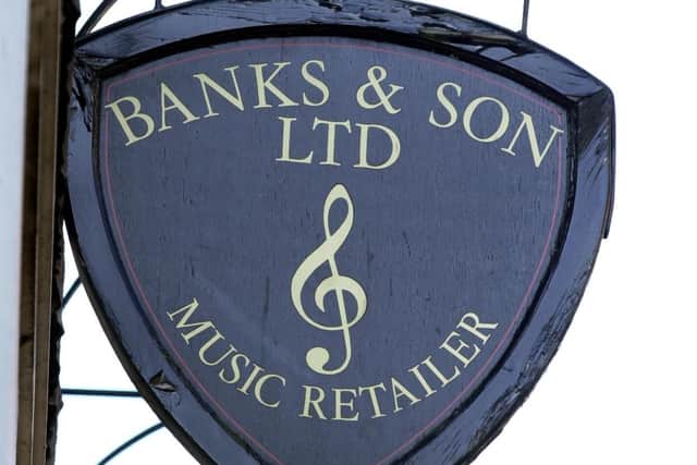 The old Banks & Son sign on Lendal