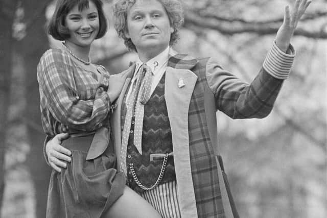 English actors Nicola Bryant and Colin Baker stars in television series 'Doctor Who', UK, 16th March 1984. (Photo by Larry Ellis/Daily Express/Hulton Archive/Getty Images)