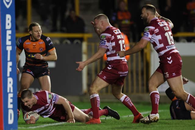 Castleford Tigers suffered a third straight defeat against Wigan Warriors. (Photo: John Clifton/SWpix.com)