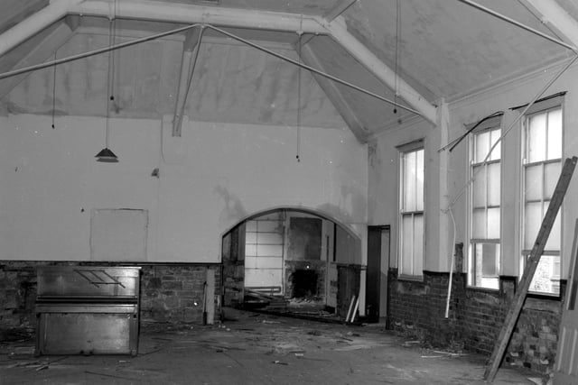 Demolition of the Green Dragon pub and Concert Room in 1963