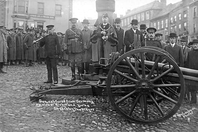 Richmond with German gun post mark on postcard 1916. Peter Tuffrey collection