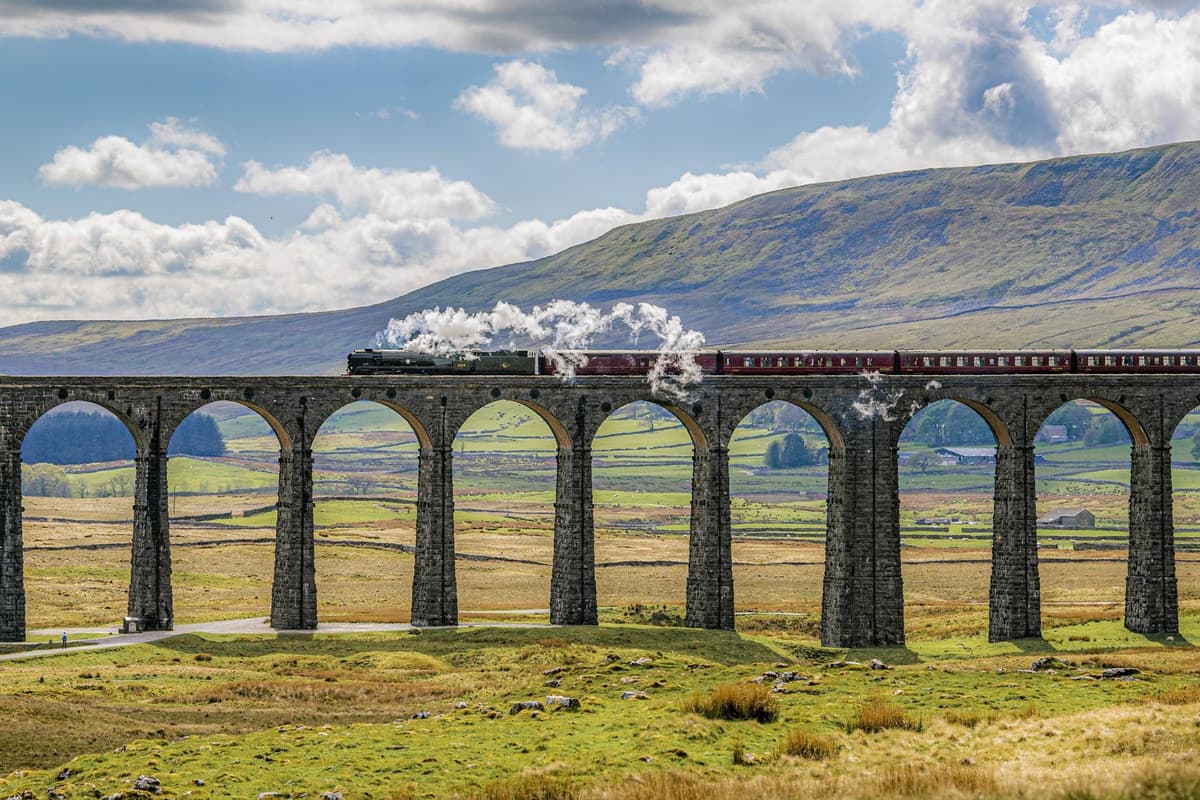 Best rail-friendly hikes in Yorkshire perfect for the holidays