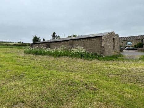 A plan to turn sheds and barns into new residential properties on a farm has been approved.