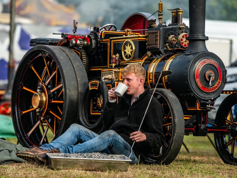 Pictured George Venn, of Collingham, takes a break from cleaning the ash from the families 6 inch miniature Burrell Road Locomotive Steam Engine. Picture: James Hardisty. Date: 6nd September 2026.