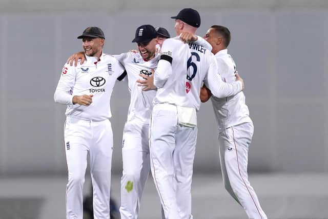 MAGIC MOMENT: England's Will Jacks (second left) celebrates with Joe Root (left), Brydon Carse, Harry Brook and Zak Crawley (right) after catching out Australia's Steve Smith (not pictured) at The Gabba, Brisbane. Picture: Robbie Stephenson/PA