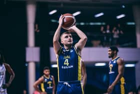 Nate Montgomery in action for Sheffield Sharks (Picture: Adam Bates)