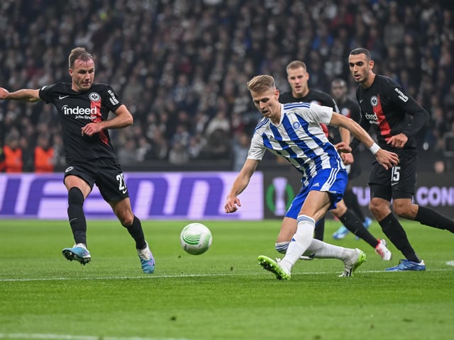 The frontman has joined Huddersfield for an undisclosed fee, penning a three-and-a-half-year deal.