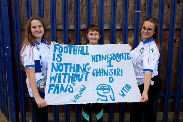 Fans of Sheffield Wednesday pose with a banner reading 'Football is nothing without fans, Wednesdayites 1, Chansiri 0' prior to the Sky Bet Championship match between Sheffield Wednesday and Oxford United at Hillsborough on October 25, 2025 (Picture: Cameron Smith/Getty Images)