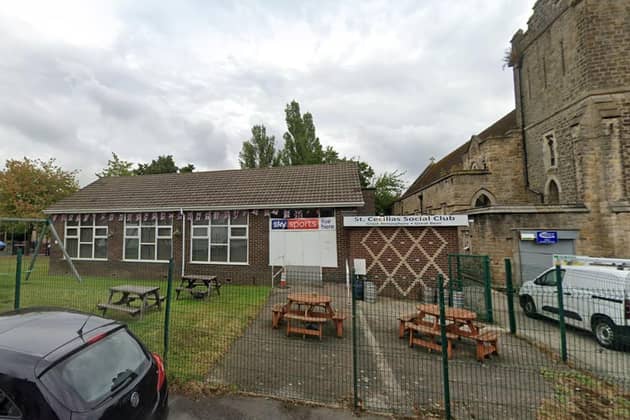 A new proposal to convert a permanently closed social club in Sheffield into flats has met with strong opposition in the community.