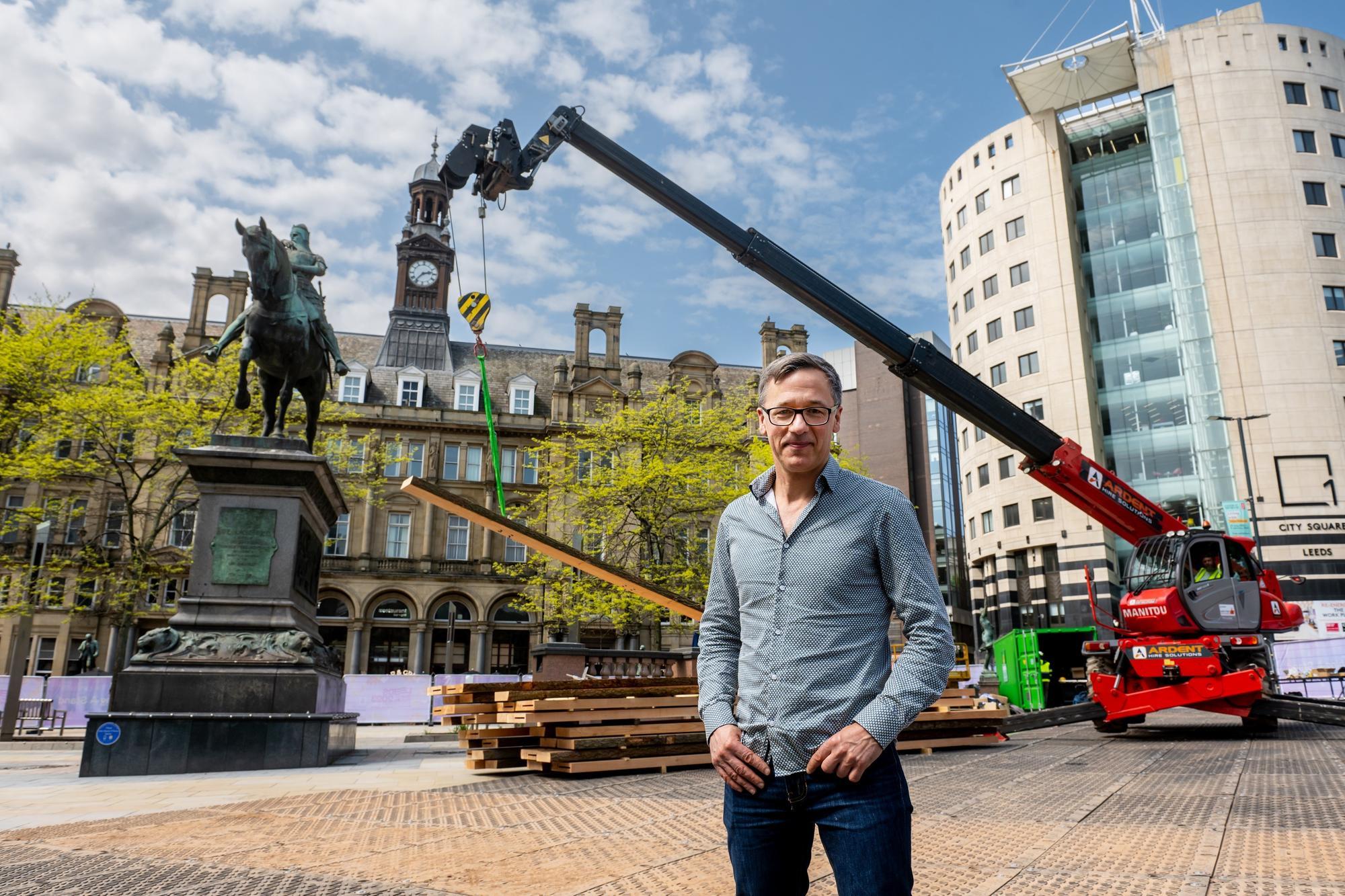 Art installation in Leeds is to remind us of our past and the need for a sustainable future - Michael Pinsky - Vimarsana News
