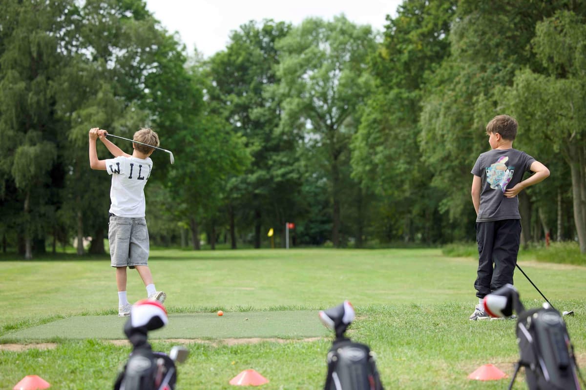 Cantley Park, Doncaster: Upgrades for free-to-use pitch and putt unveiled ...