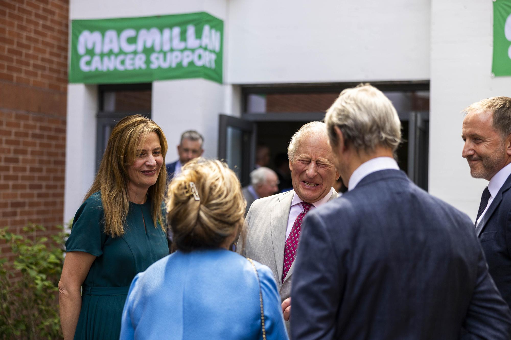 Sir Robert Ogden Macmillan Cancer Care Centre, York: Tausende ...