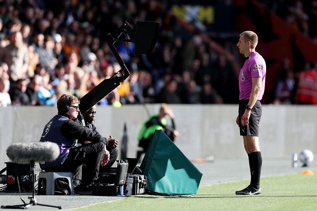 Hull City 2 Everton 2: Make-up artists work their magic to keep honours ...