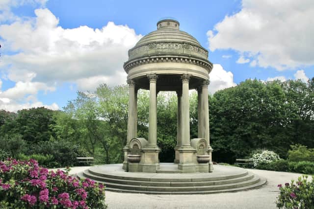 Barrans Fountain in Roundhay Park