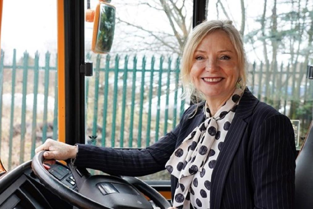Andy Burnham's decision to cap bus fares at £2 welcomed by West Yorkshire Mayor
