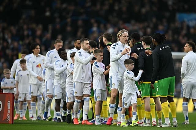 Spielerbewertungen von Leeds United: Verteidiger glänzen trotz deutlichem ...