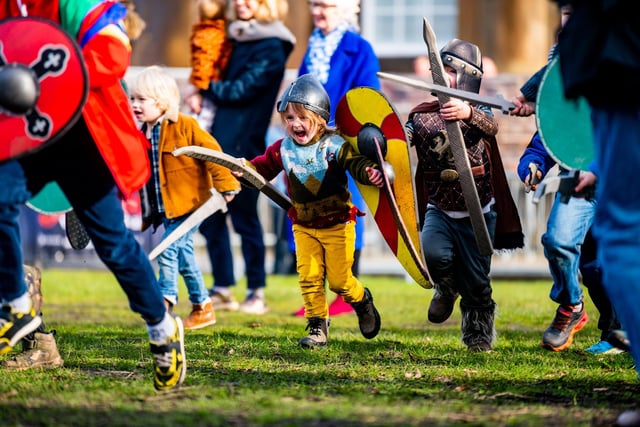 JORVIK Viking Festival gallery: Huge crowds and over 450 Vikings take ...