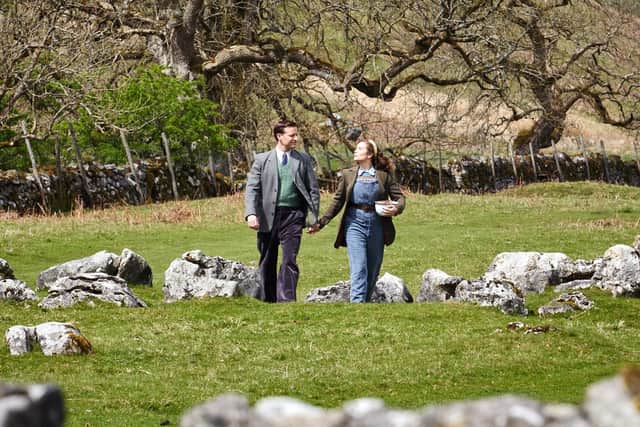 James Herriot (Nicholas Ralph) & Helen Alderson (Rachel Shenton) begin their life as newlyweds.