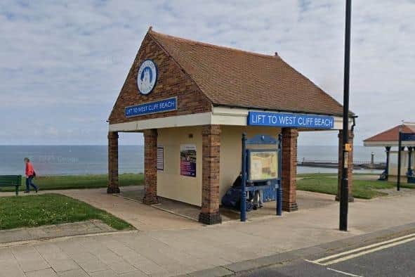 Whitby Cliff Lift.