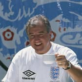 Manager Terry Venables holding a cup of tea at a training session of the England national football team at the Bisham Abbey sports centre in Berkshire, 4th June 1996. (Photo by Phil Cole/Getty Images)