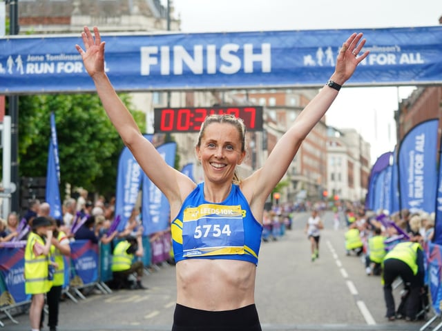 Heather Townsend took to the finish line in a soaring time of 00:33:41