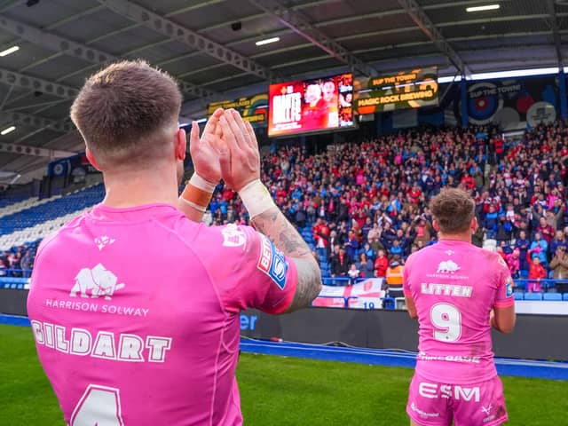 Hull KR celebrate with their fans at Huddersfield. (Photo: Olly Hassell/SWpix.com)