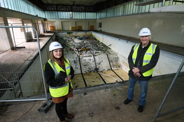 Demolition of the Wentworth Woodhouse Swimming Pool.Pictured former lifeguard and swimming teacher Jean Ryans and ex Rotherham United Goalkeeper Ray Mountford.11th November 2022.Picture Jonathan Gawthorpe