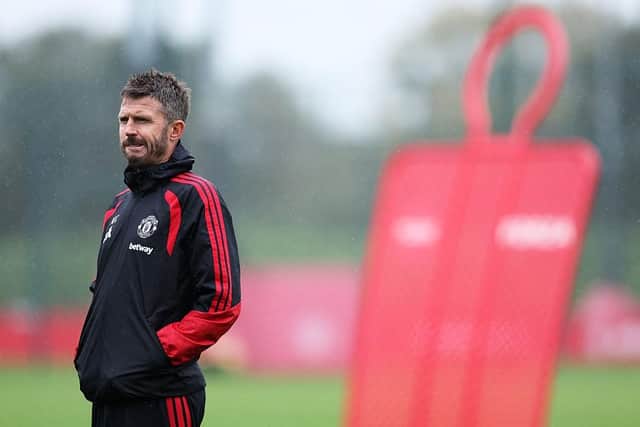 FEELING THE HEAT: Manchester United's Michael Carrick (Image: Alex Livesey/Getty Images)