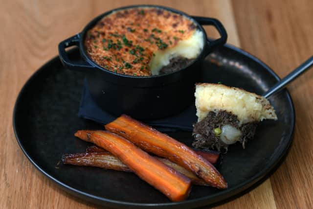 22 Yards, 21 High Petergate, York.
Ox cheek cottage pie, Old Winchester mash and glazed carrots.