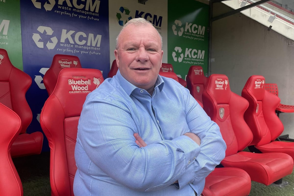 Steve Evans' message to out-of-contract Rotherham United players ahead of D-Day