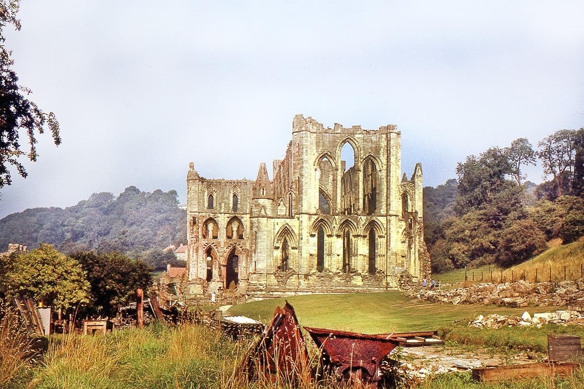 Rievaulx Abbey: Wie das Parlament dazu beitrug, eines der Juwelen ...