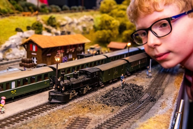 George Denning Narrow Gauge North 2025: Best pictures as model railway event wows ...