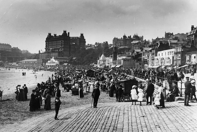 The foreshore at Scarborough in 1912.
