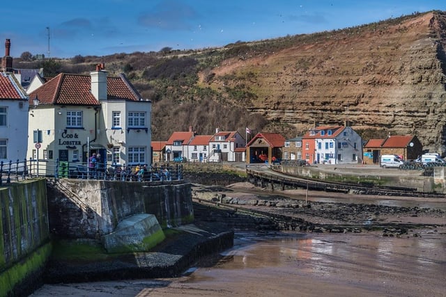 Dog walking is permitted all year round at Staithes beach, although there may be signed restrictions such as dogs on leads which owners should keep an eye out for.
