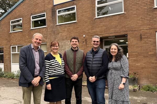 L to R - Paul Tate-Smith, Cate Tate-Smith, Harry Tate-Smith, Maxwell Brierley (Deckers), Victoria Cosgrove (Deckers). (Photo supplied on behalf of Schofield Sweeney)