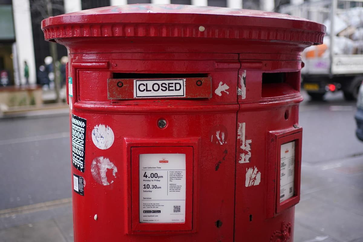 Mmda Lettering Royal Mail’s fine for late letters shows service levels are not acceptable