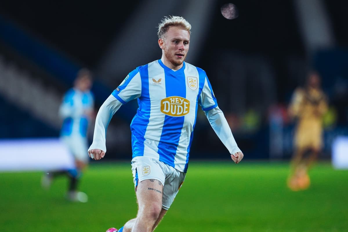 Huddersfield Town Transfer-News: Warum Joe Taylor an Ligakonkurrent Wigan ...