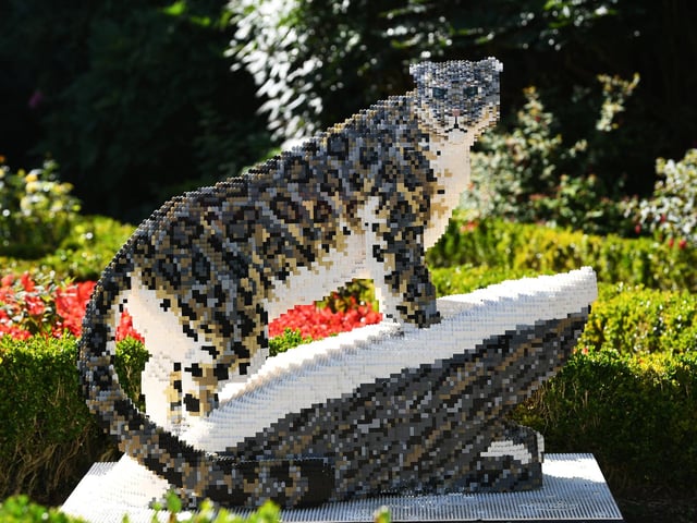 A Lego snow leopard