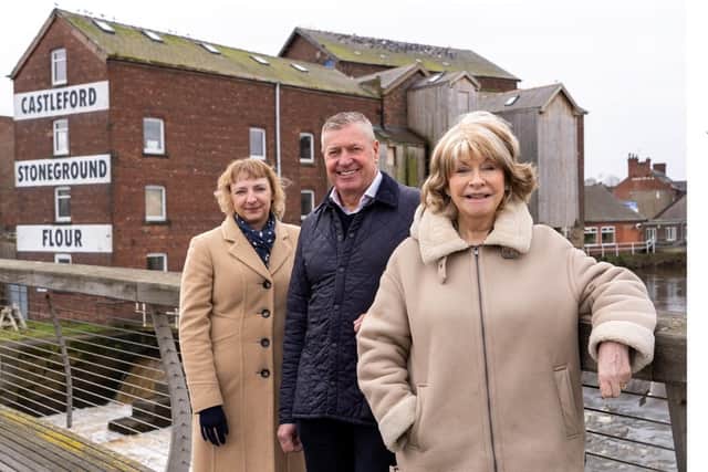 Work to renovate Castleford’s historic Queen’s Mill is due to start after a £900,000 grant has been awarded to fund the project.