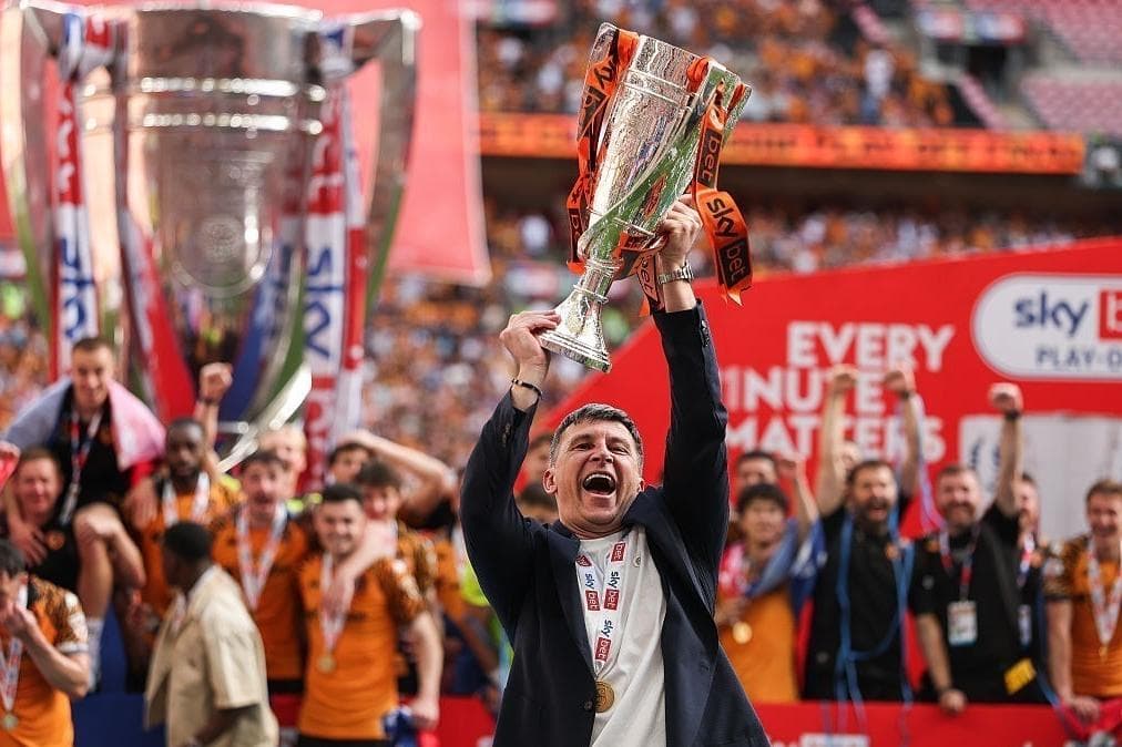 Hull City transfer news: Sergej Jakirovic expects Manchester United win to ...