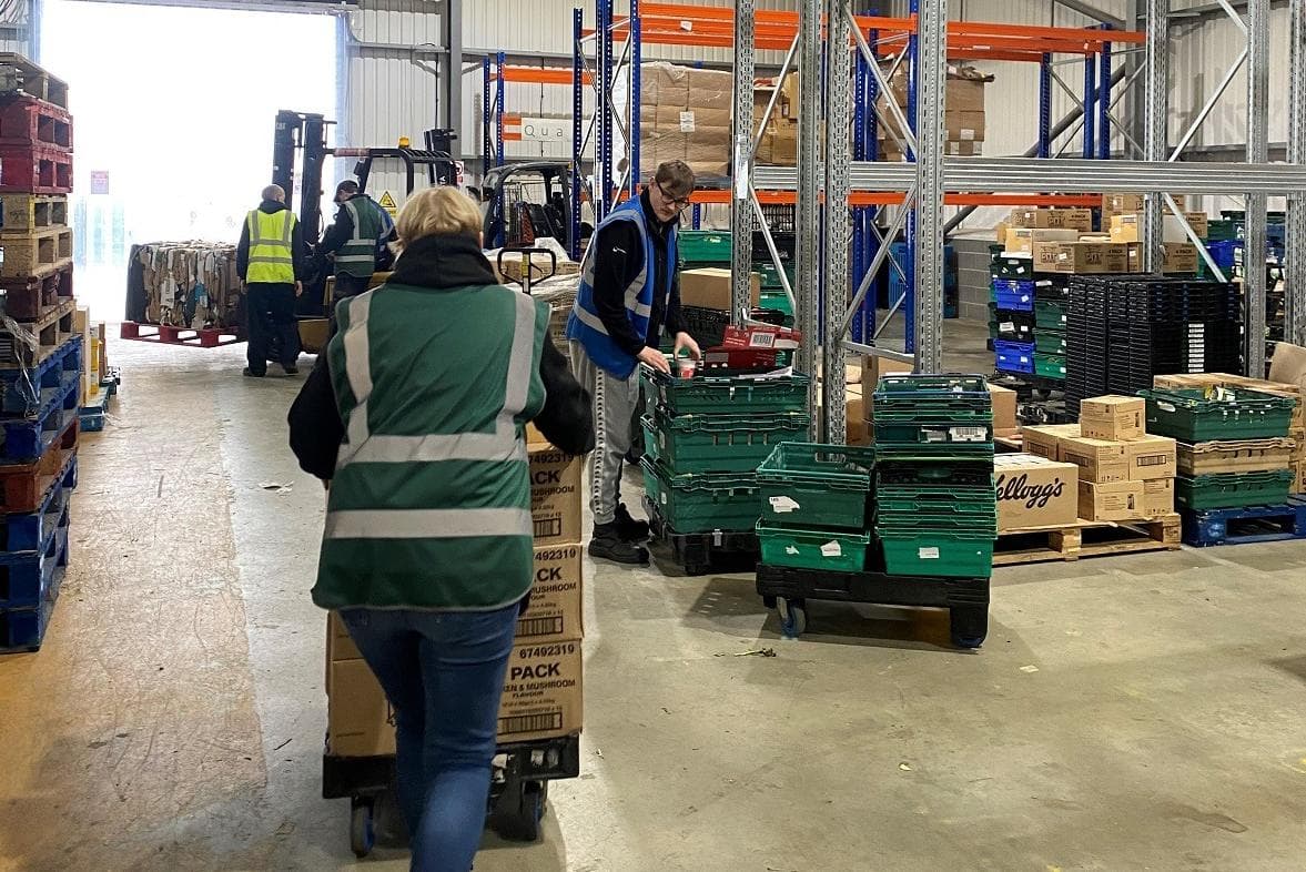 FareShare Hull and Humber: Yorkshire food charity future at risk as it sees 'lowest amount of food in 12 months' and 'tremendous' rise in food poverty - Vimarsana News