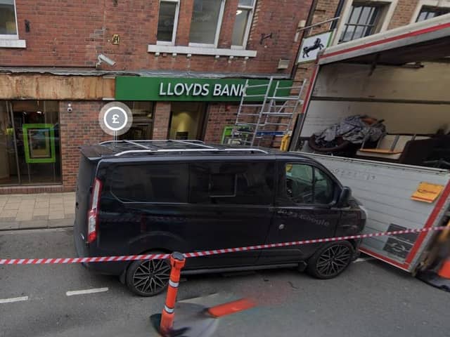 Planning permission has been granted to convert the former Lloyds Bank branch, on Ropergate in Pontefract town centre, into a pub. Google image.
