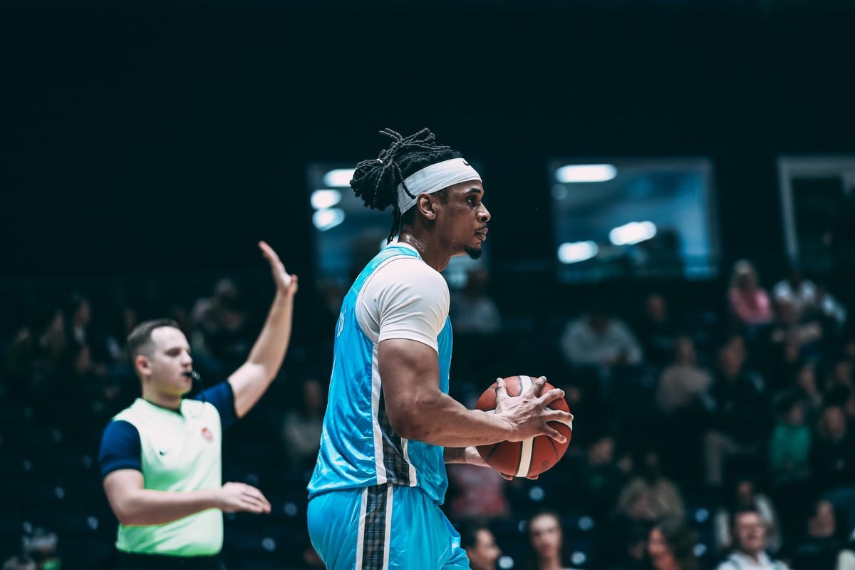 Sheffield Sharks add a player, release a summer signing and have injury concerns over two stars