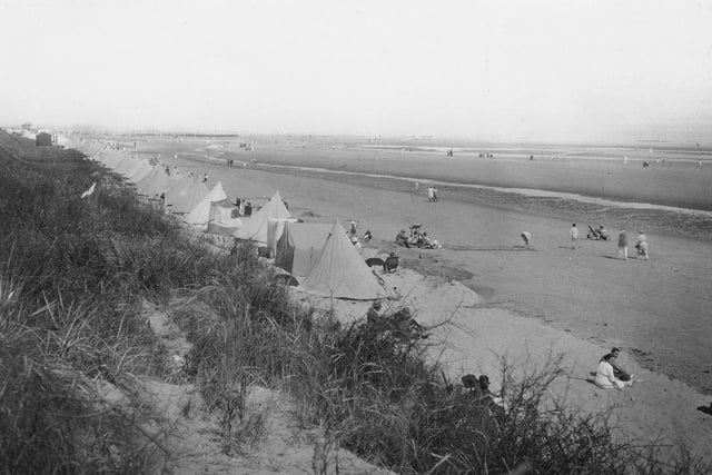 The beach at Mablethorpe, a popular seaside resort for visitors from the North Midlands and South Yorkshire, circa 1900.
