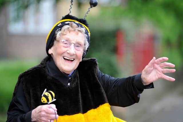 Jean Bishop:  If I wasnt a bee what on earth would I do?