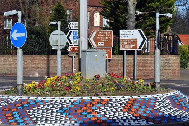 The shoal of fish on one of the town's roundabouts recalls the design on 1970's Hornsea Pottery mugs