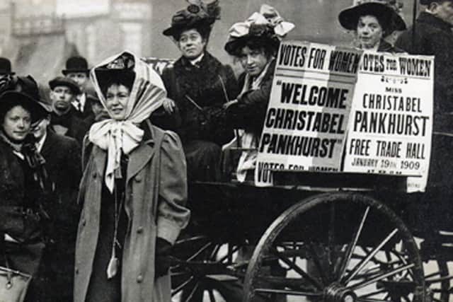 Mary Gawthorpe- far left- alongside Christabel Pankhurst in January 1909