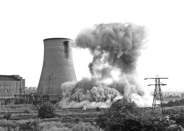 The demolition of the Mexborough cooling towers in 1982.